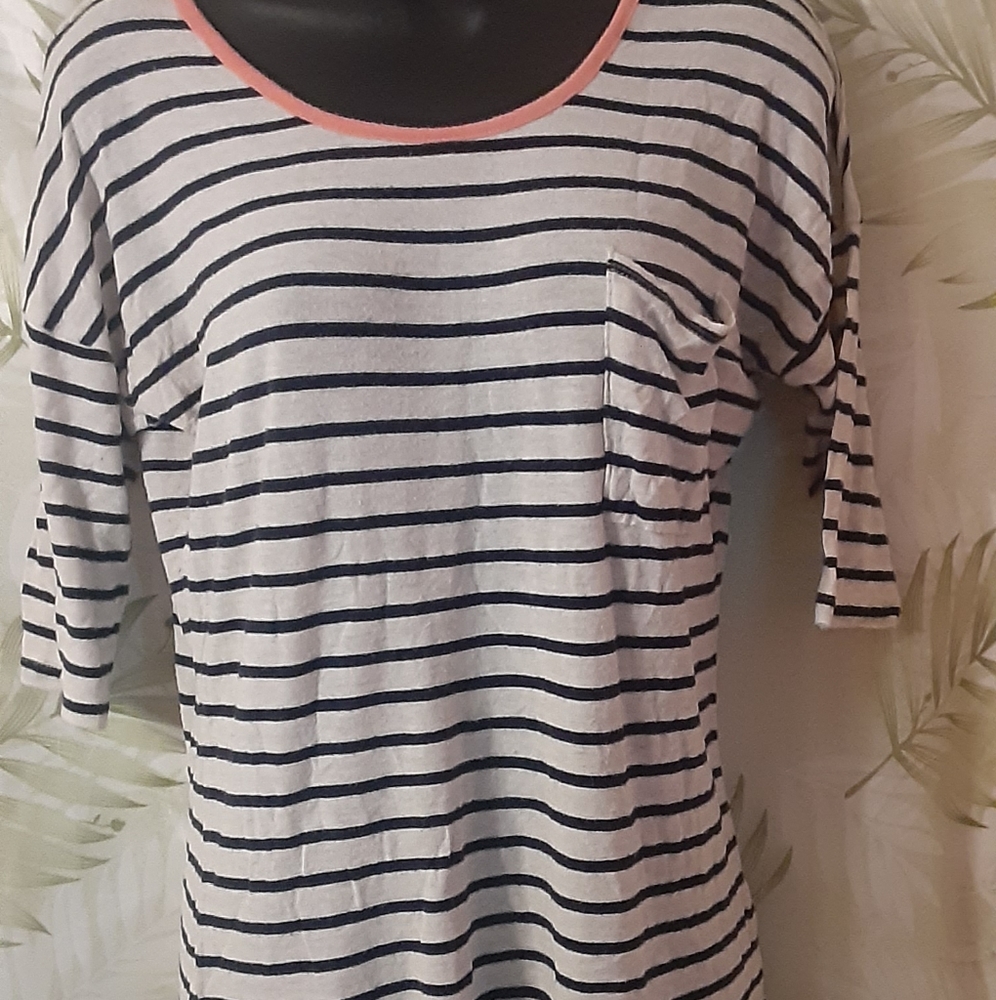 Creme and Navy Striped Shirt